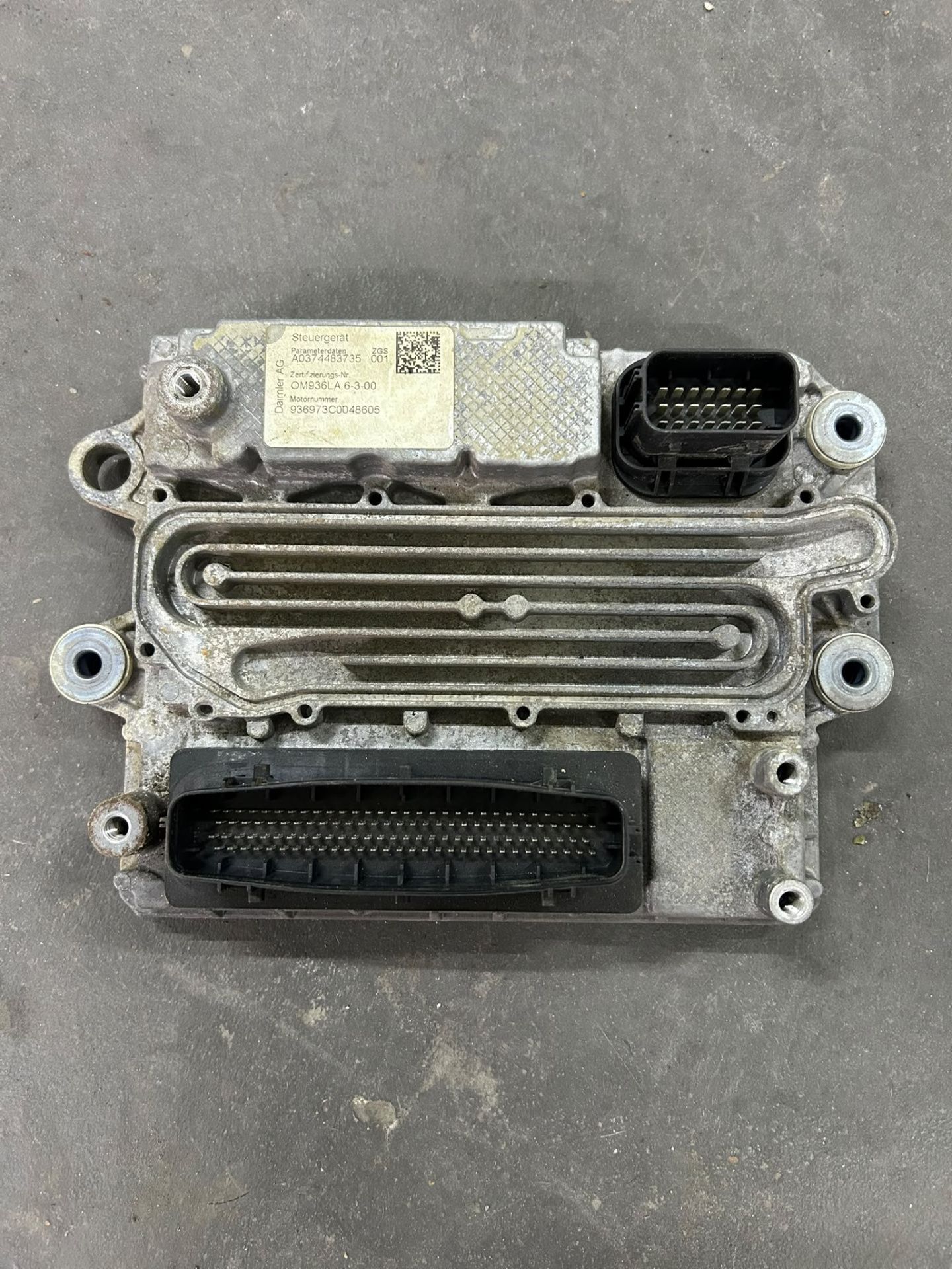 A0374483735 Блок управления двигателем для Mercedes-Benz Atego 2019