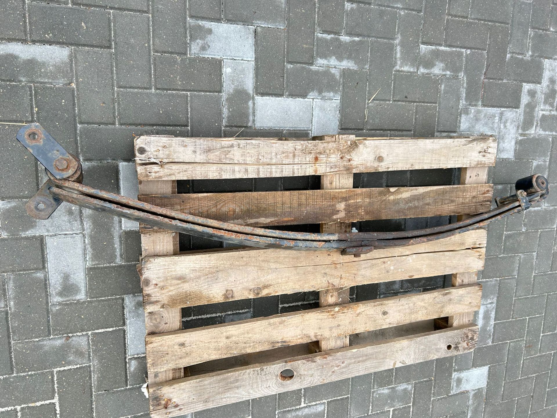 81434026019 Рессора передняя для MAN L2000 1998