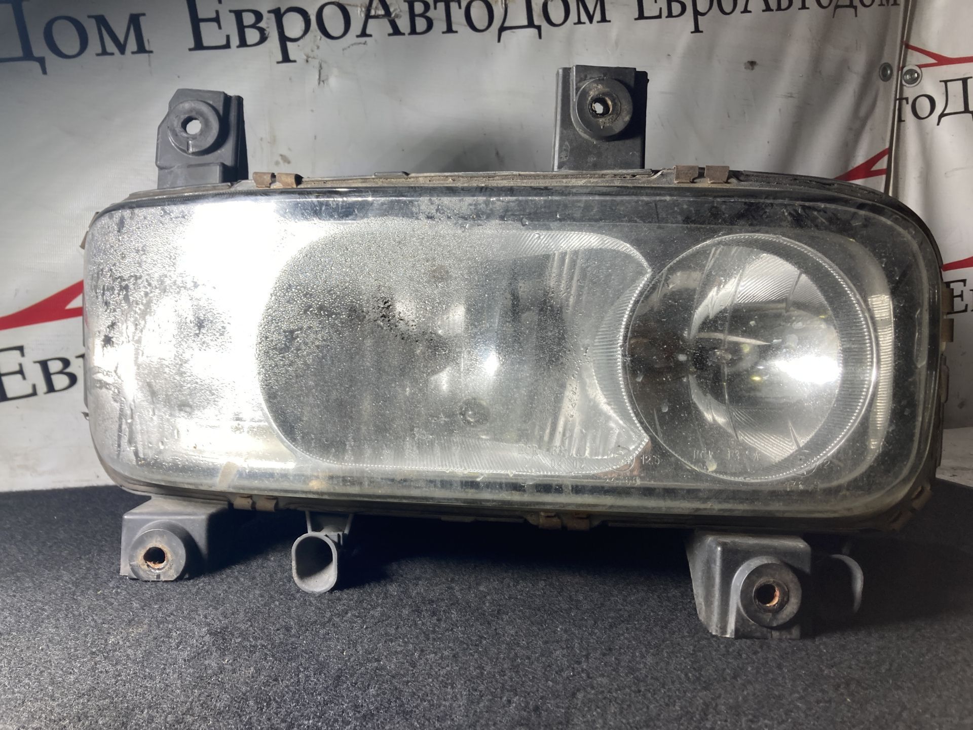 A9738202361 Фара галогеновая