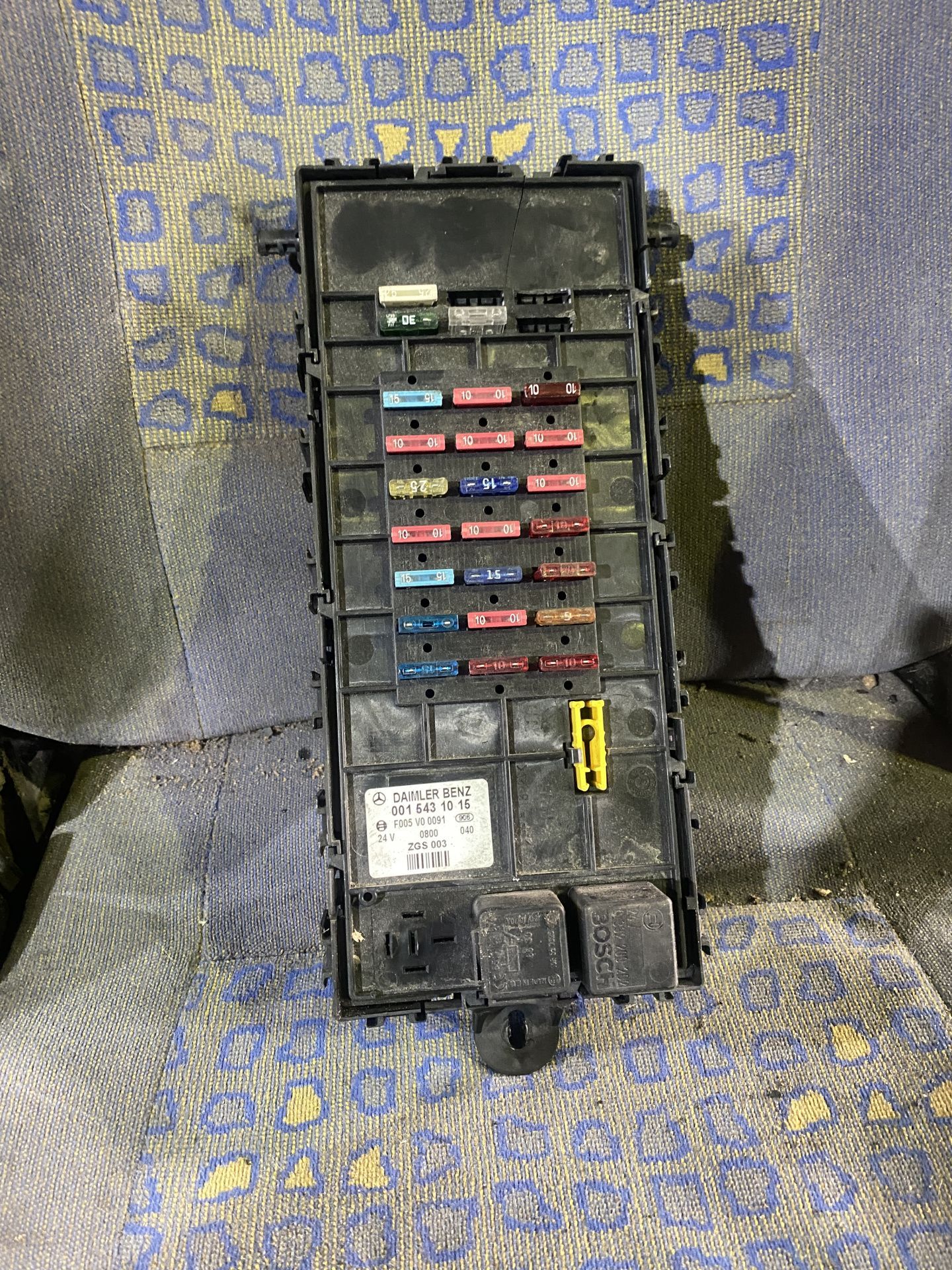 0015431015 Блок предохранителей для Mercedes-Benz Atego 2000